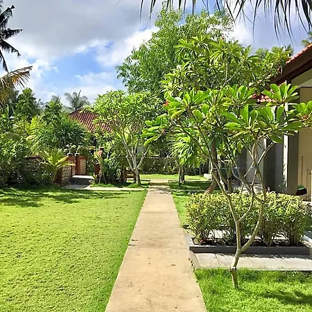 Mahadinusa Lembongan