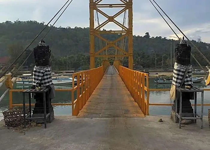 Mahadinusa Nusa Lembongan